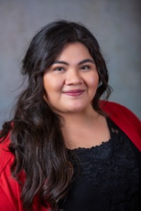 Headshot of Lizzy Vega